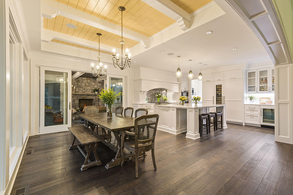 Rustic-Dining-Room