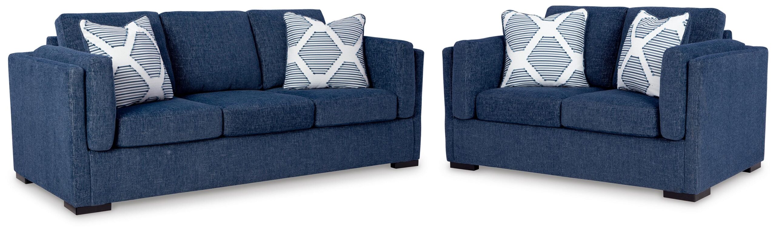 457554d12edf8b4b271a131e753704e1 Evansley Sofa and Loveseat - Image 1