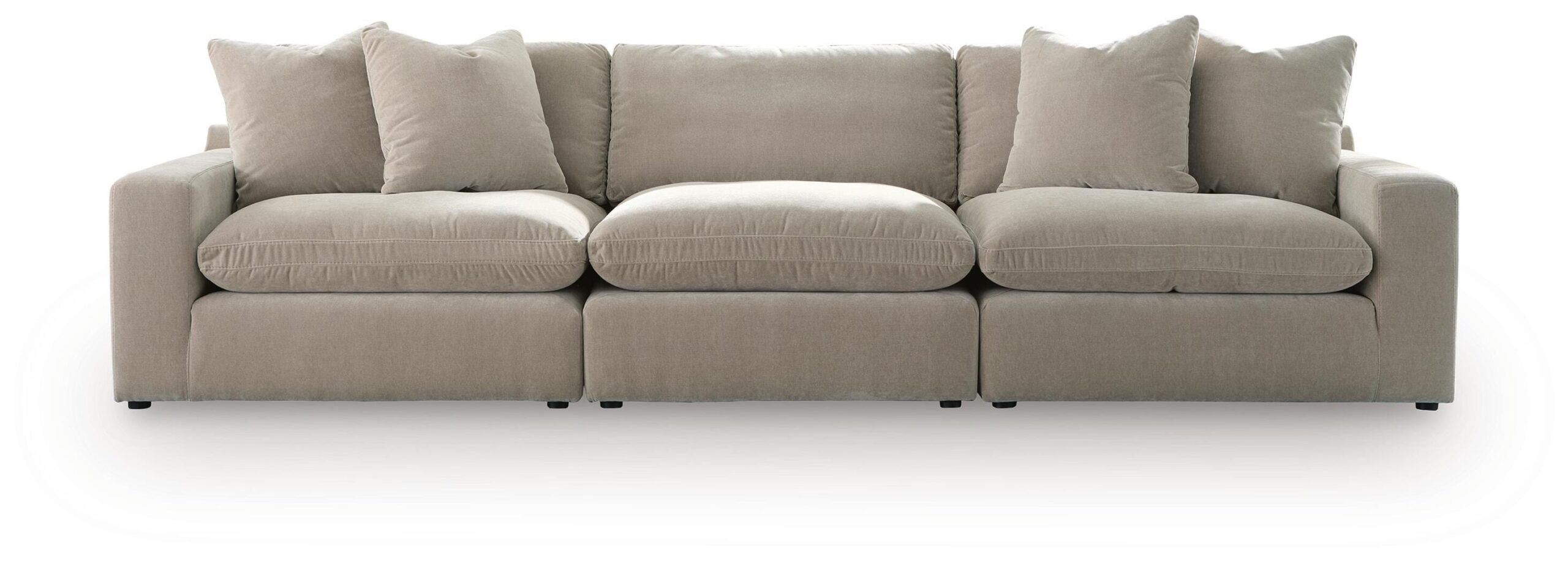 5c94301fc299c33b432d1e861a24364e Maxton Heights 3-Piece Sectional Sofa - Image 1