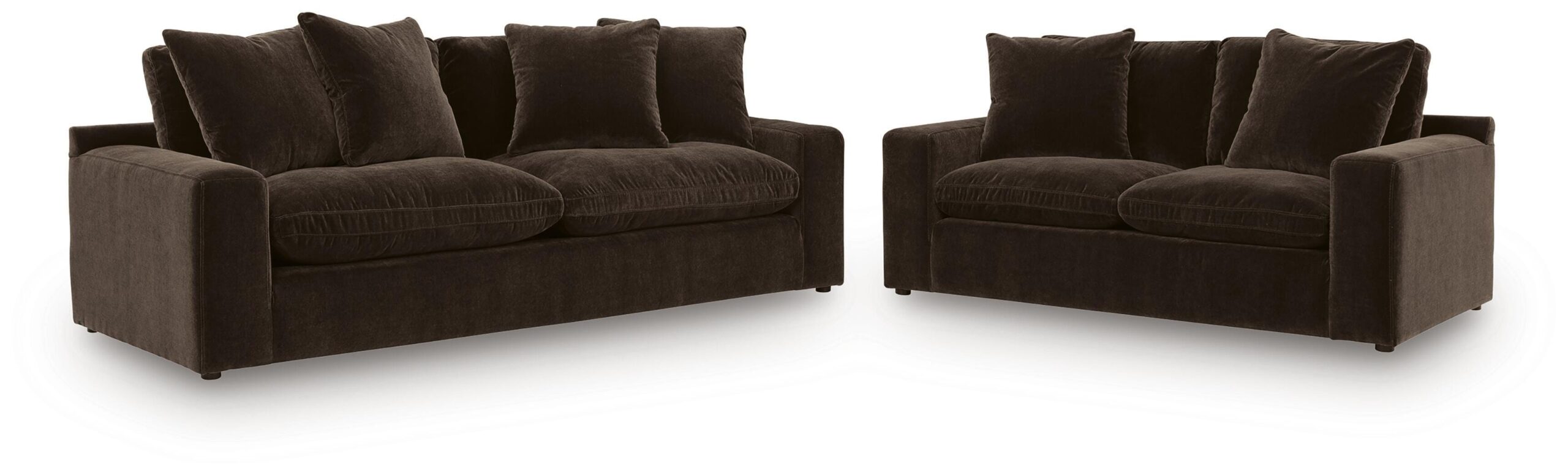 954c77712cc9b05a8edc2e3796476106 Maxton Heights Sofa and Loveseat - Image 1